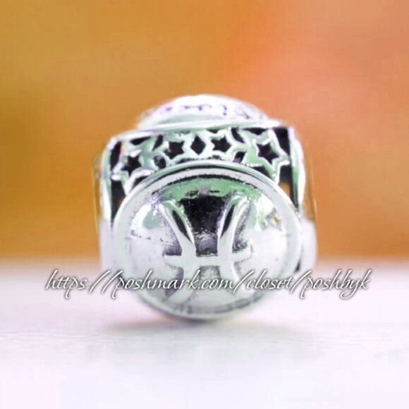 PANDORA Zodiac Pisces Star Sign Charm 791935 - Picture 2 of 3
